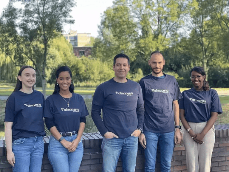 Almacena Team